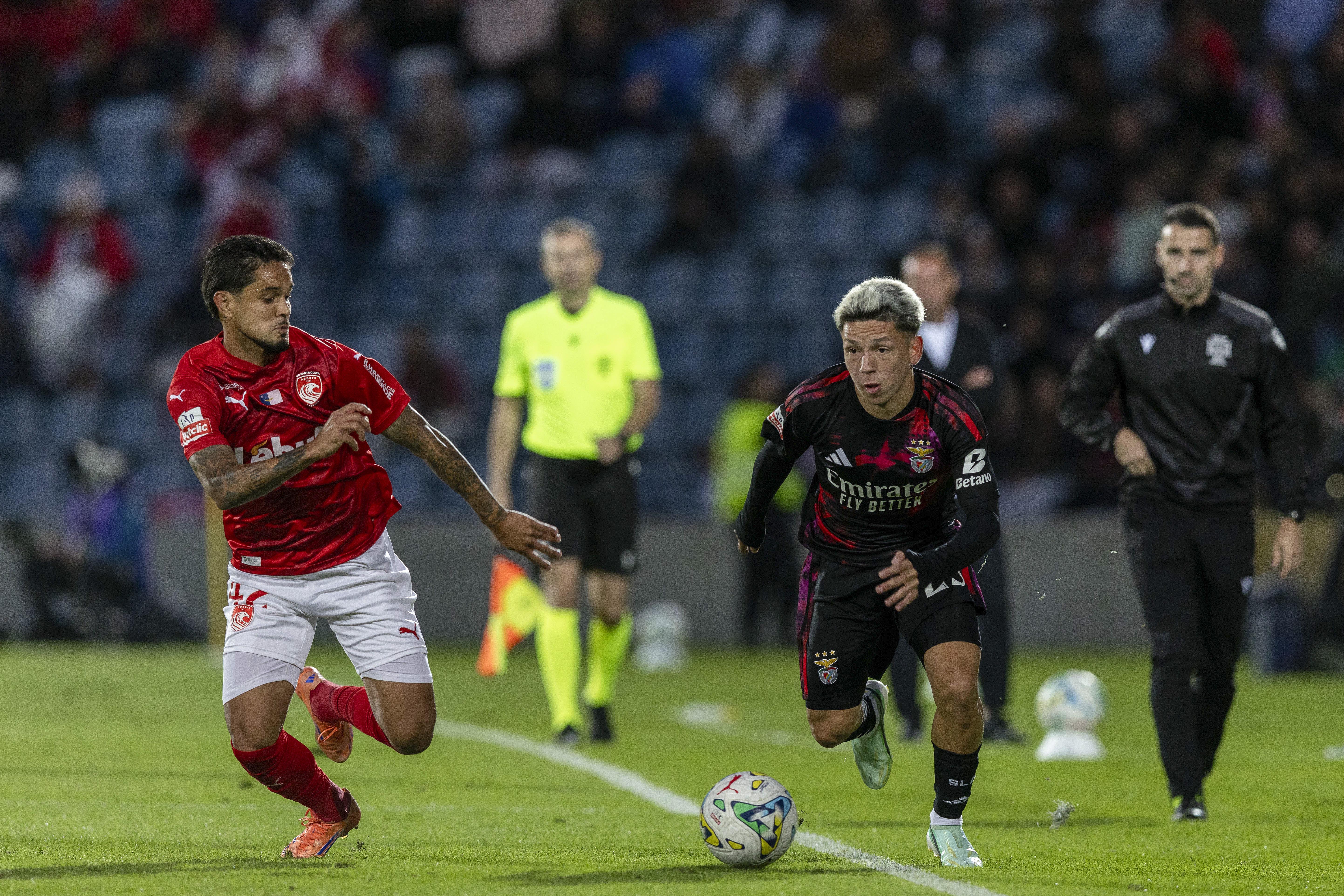 Lucas Soares e Prestianni - Foto: EDUARDO COSTA/LUSA