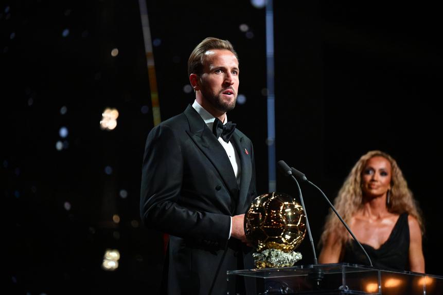 Kane vence a Bola de Ouro 2026