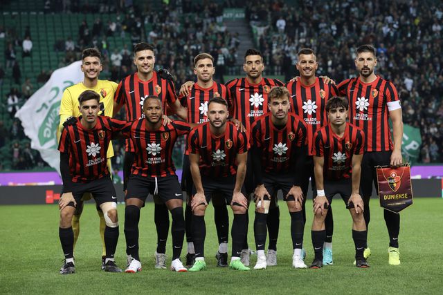 Capitão do Dumiense apanhou um Sporting diferente da época passada: «estavam mais em baixo»