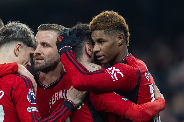 Bruno Fernandes dá o penálti a Rashford e o inglês acaba com a seca de golos (vídeo)