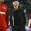 Mourinho: «Nunca ofendi o árbitro, espero justiça»
