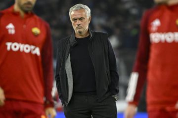 Mourinho: «Nunca ofendi o árbitro, espero justiça»