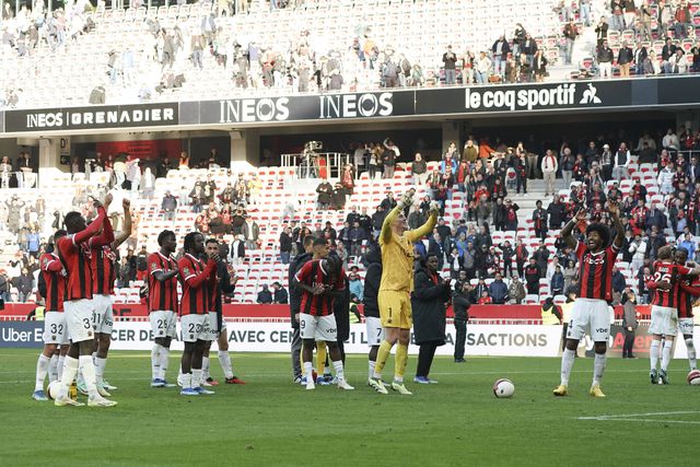 Nice mantém perseguição ao PSG e afasta-se do Mónaco