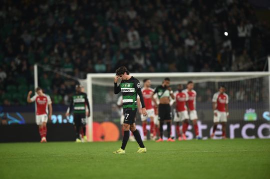 Arsenal humilha Sporting e aplica a primeira derrota da época em Alvalade