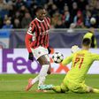 Rafael Leão a marcar um golo