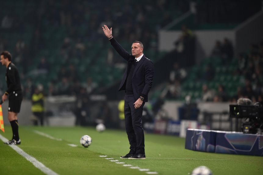 Nicky Hayen, treinador do Club Brugge no jogo frente ao Sporting - Foto: Miguel Nunes