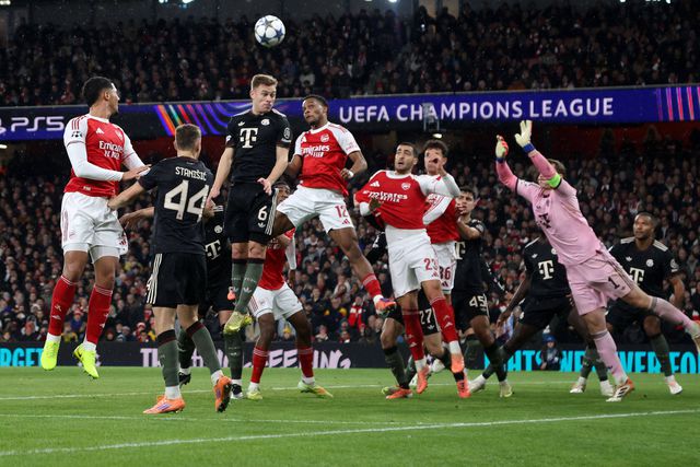 Jurrien Timber bate Manuel Neuer (IMAGO)