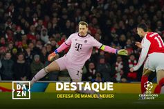 I-na-cre-di-tá-vel! Esta defesa de Neuer é qualquer coisa de especial