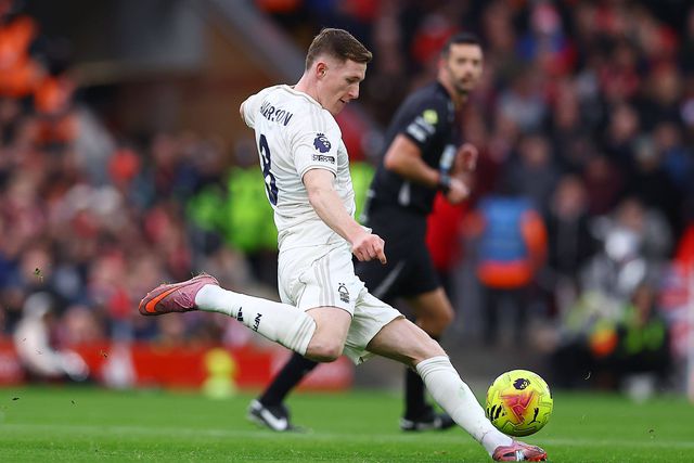 Elliot Anderson, médio do Nottingham Forest