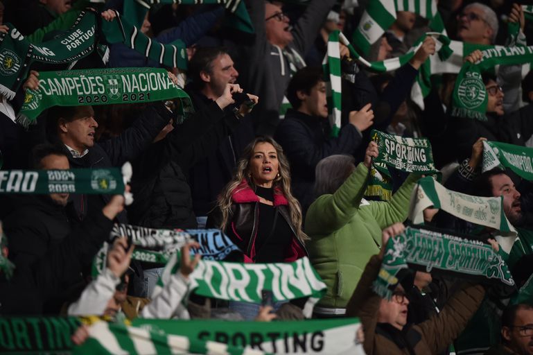 Equipa do Sporting tem contado com forte apoio em Alvalade (Foto  Miguel Nunes)
