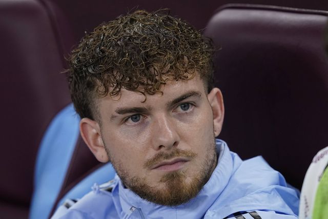 Harvey Elliott, médio-ofensivo do Aston Villa