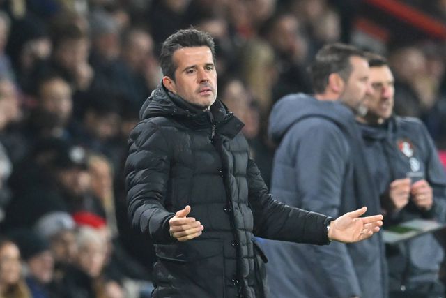 Marco Silva defende Leno: «Ele tocou no apanha-bolas, não o empurrou»