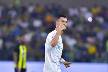 Bis de Cristiano Ronaldo na goleada do Al Nassr ao Al Ittihad