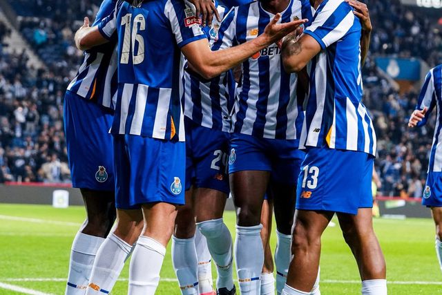 Bancadas do Estádio do Dragão estarão repletas de público para apoiar o FC Porto