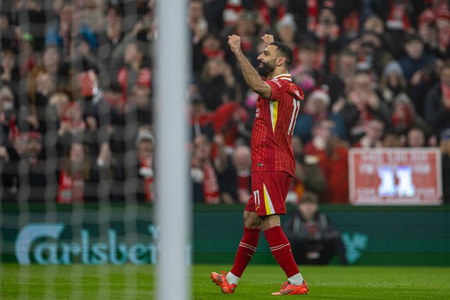 Líder Liverpool ficou... mais líder