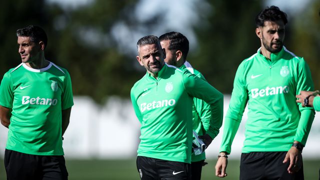 Da palestra ao abraço aos jogadores: o primeiro dia de Rui Borges no Sporting