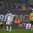 Bruno Fernandes expulso e golo olímpico: Vítor Pereira sorri e deixa Amorim em maus lençóis
