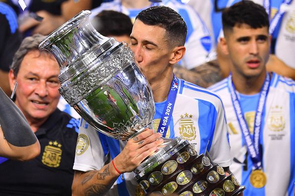 Di María venceu a Copa América pela Argentina na despedida da seleção