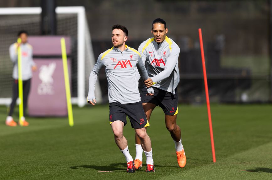 Van Dijk e Diogo Jota foram colegas no Liverpool