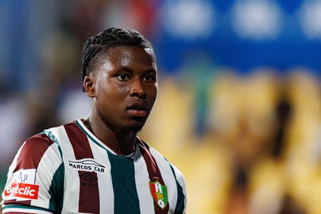 Sidny Cabral, fechado na Luz, já nem vai a Famalicão: «Não vai viajar»