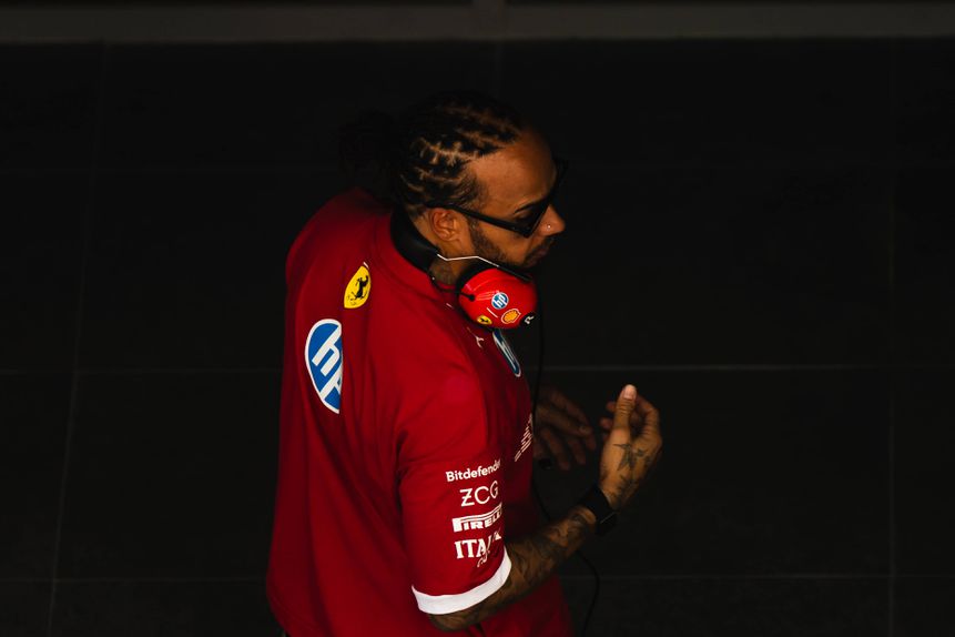 Lewis Hamilton: 258 milhões de euros. O inglês ganhava 42 milhões por ano na Mercedes, na Ferrari terá um salário condizente com ser sete vezes campeão do Mundo
