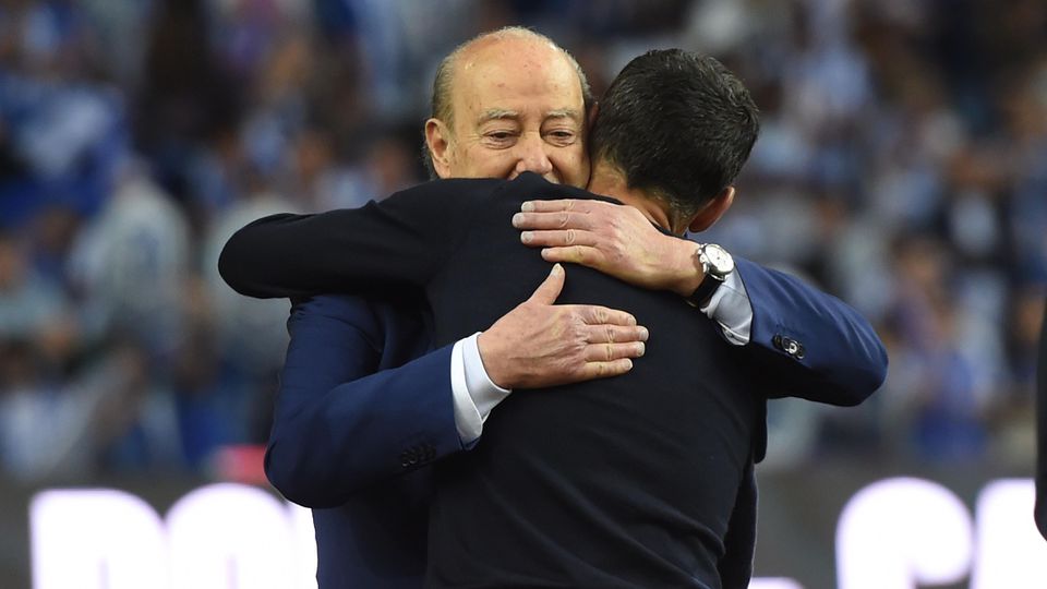 Pinto da Costa: «Vou estar no banco na final da Taça»