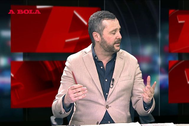 «Sporting está a ir ao mercado com um ano de atraso»