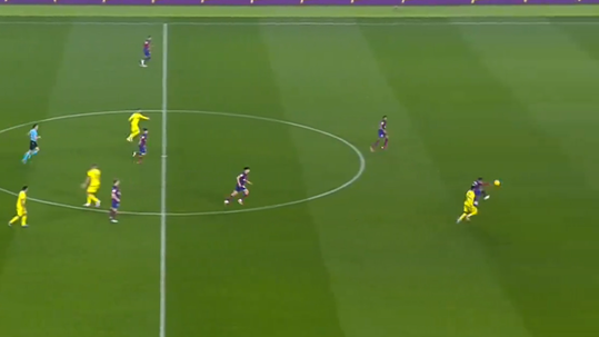 VÍDEO: Incrível erro de Cancelo resulta no segundo golo do Villarreal