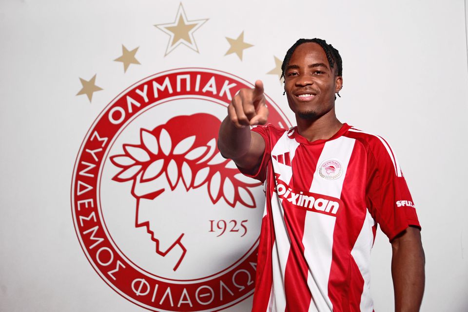 Mercado oficial: Olympiakos anuncia Bruno Onyemaechi