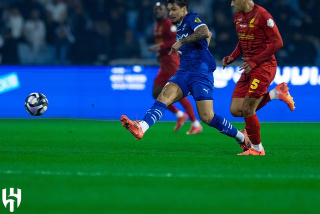 Jorge Jesus escorrega e perde oportunidade de se isolar na liderança