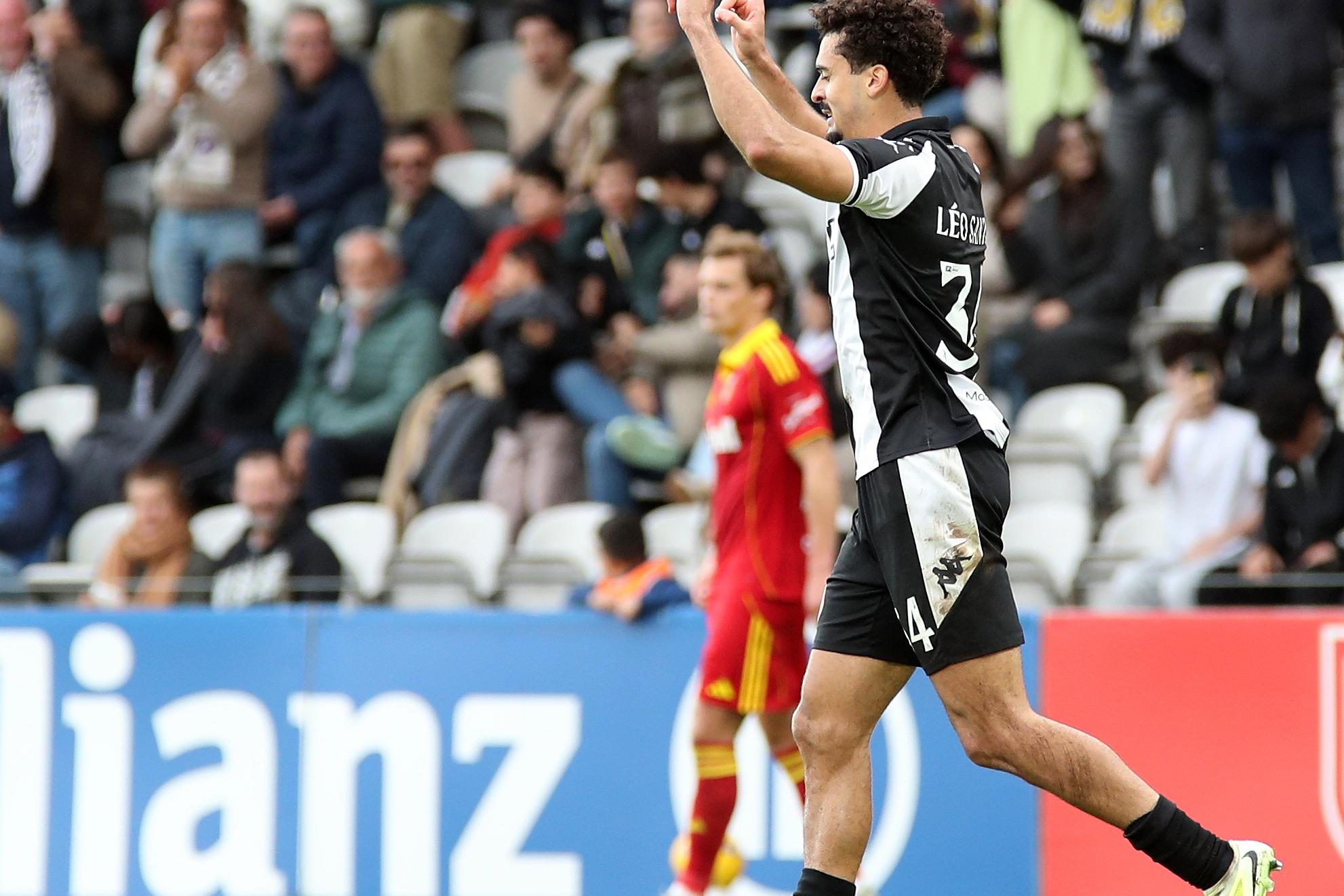 Léo Santos festeja o golo que marcou ao Rio Ave. -Foto: HOMEM DE GOUVEIA/LUSA
