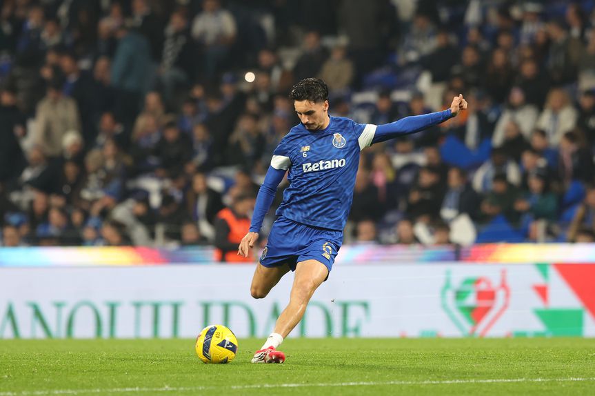 Stephen Eustáquio, médio e um dos subcapitães do FC Porto - Foto: Catarina Morais/KAPTA+