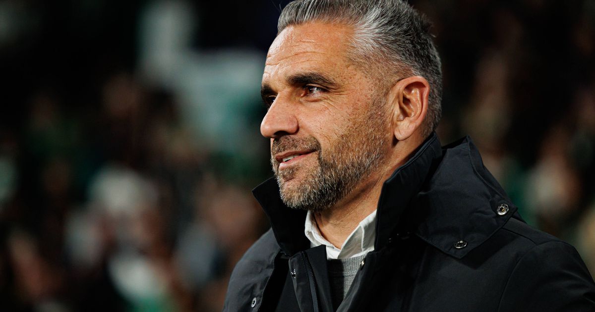 Equipa de gala contra dez anos de maldição (o onze do Sporting)