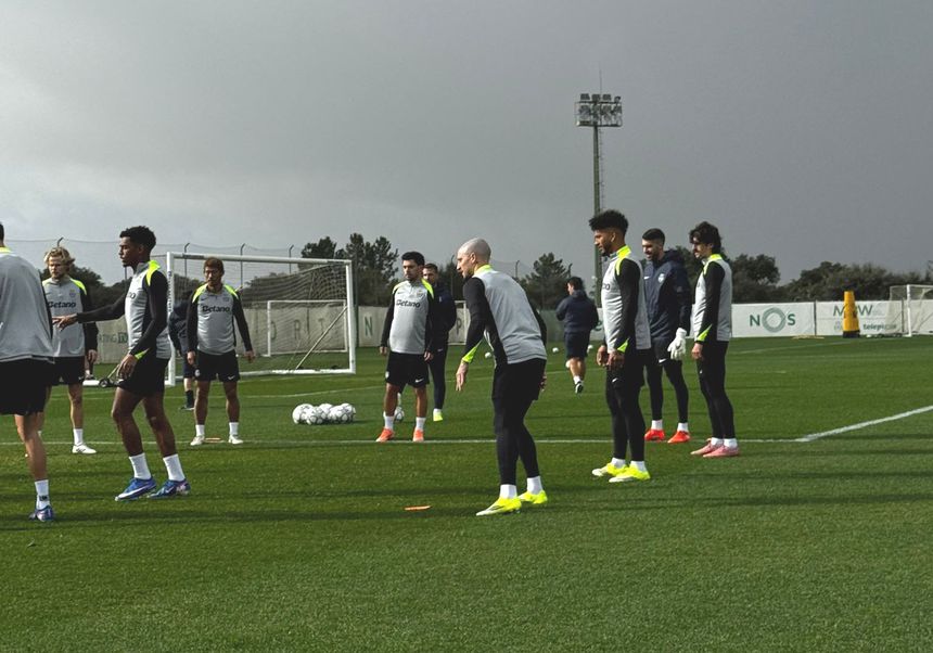 Nuno Santos sem limitações no treino em Alcochete - Foto: A BOLA