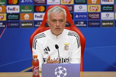 Mourinho: «Tens de ir com tudo, ou matas ou morres de pé»