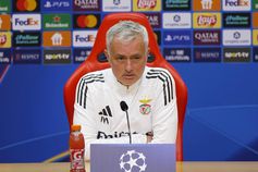 «Mexidas no plantel? Nunca gosto de dizer que a porta está fechada»