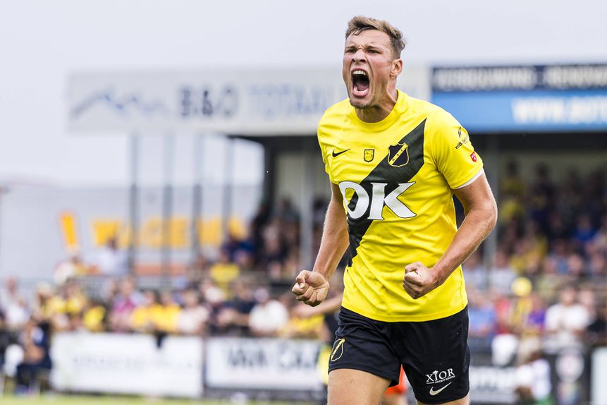 Sydney van Hooijdonk, reforço do Estrela da Amadora - Foto: IMAGO