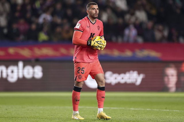 Barcelona pensa em Maximiano para reforçar a baliza