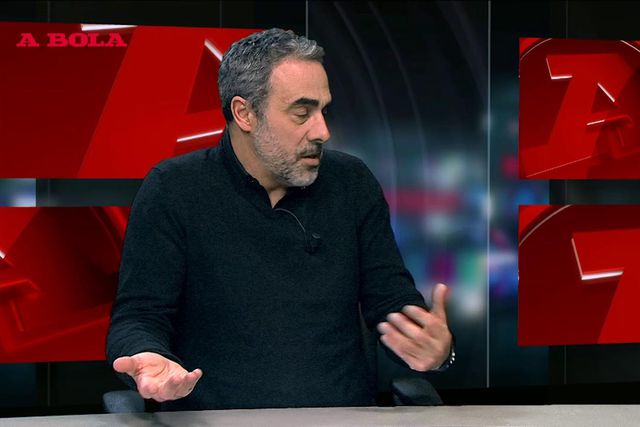 «Não vejo como João Mário e João Neves possam segurar o meio-campo do Sporting»