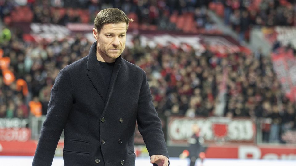 Novo diretor desportivo do Bayern revela: «Tentei Xabi Alonso há três anos…»