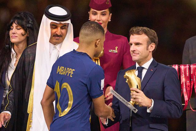 Mbappé convidado a jantar com presidente francês e emir do Catar