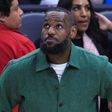 LeBron James acusado de doping