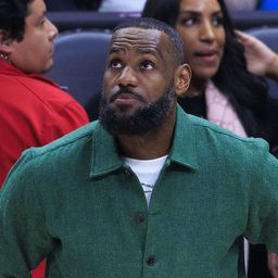 LeBron James acusado de doping