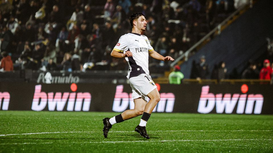 Mathias de Amorim está feliz em Famalicão e assume que a equipa vai à Madeira em busca dos três pontos