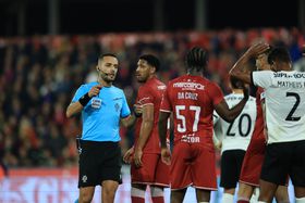 A análise de Duarte Gomes à arbitragem: um penálti por assinalar