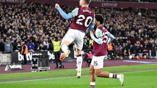 Bowen leva a melhor em lance confuso e West Ham já vence por dois (vídeo)