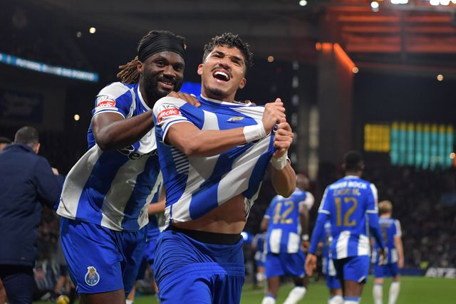 FC Porto vence com drama à mistura e pressiona rivais