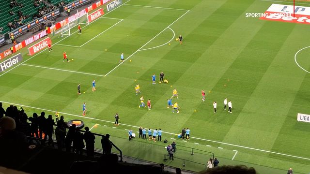 Bancadas de Alvalade festejam o golo... do Arouca