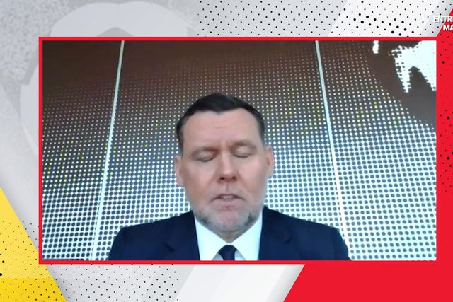 «Benfica não pode atirar a toalha ao chão independentemente da época horrível que está a fazer»