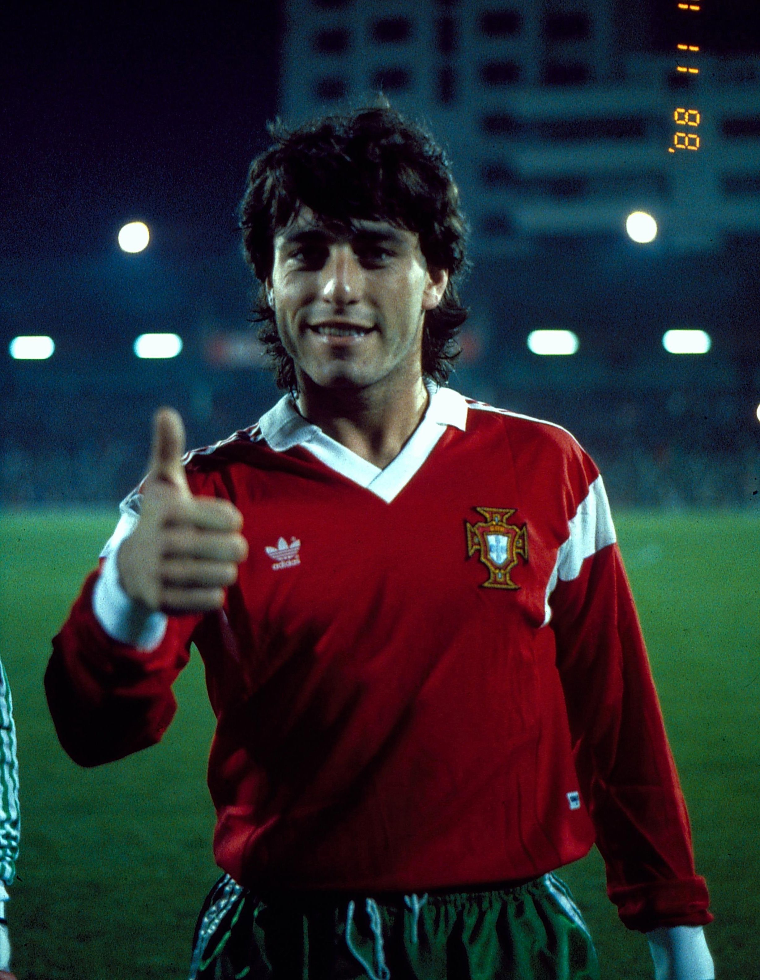 41 jogos e 6 golos pela Seleção A